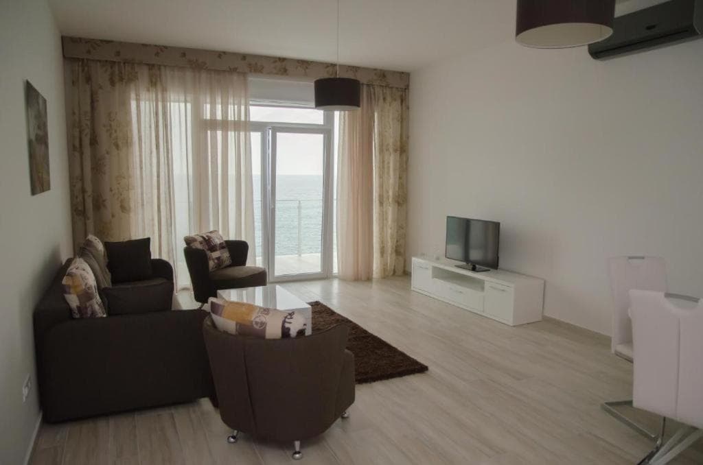 Apartman (pogled na more) u Nautilus Apartments, Crna Gora — 10