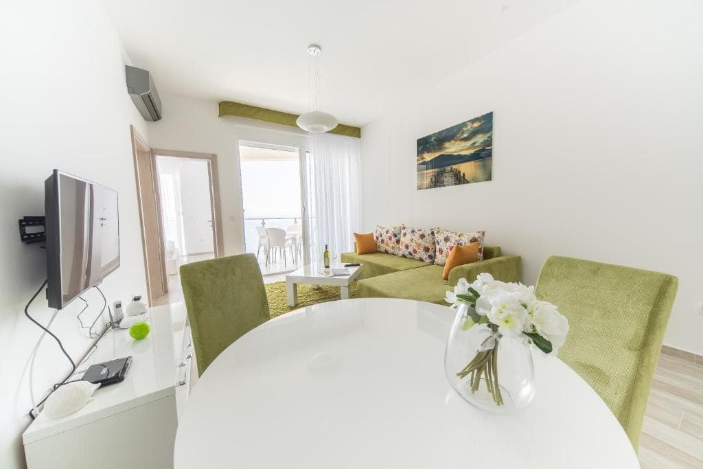 Apartman (pogled na more) u Nautilus Apartments, Crna Gora